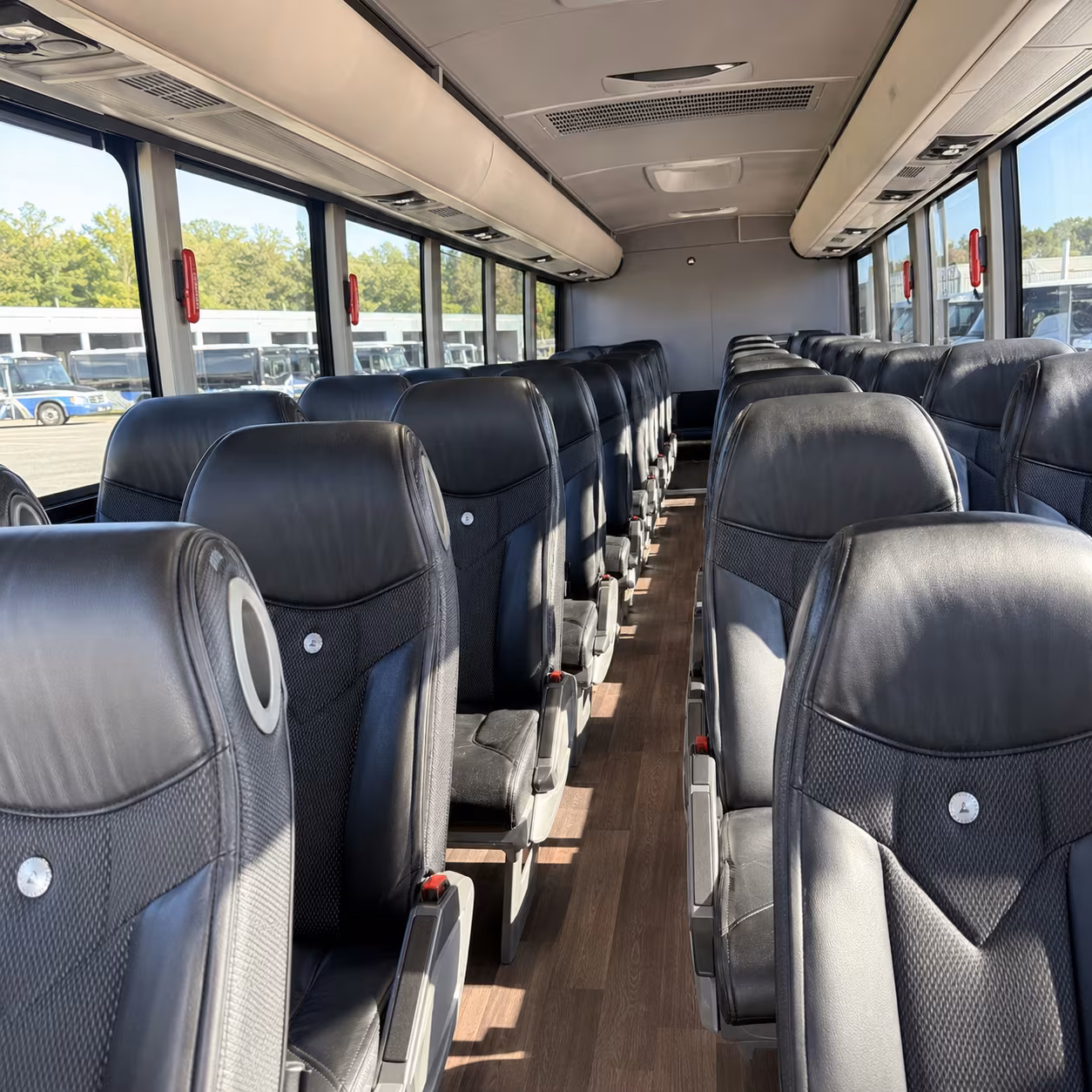 charter bus pickups and drop offs at st pete clearwater international airport pie