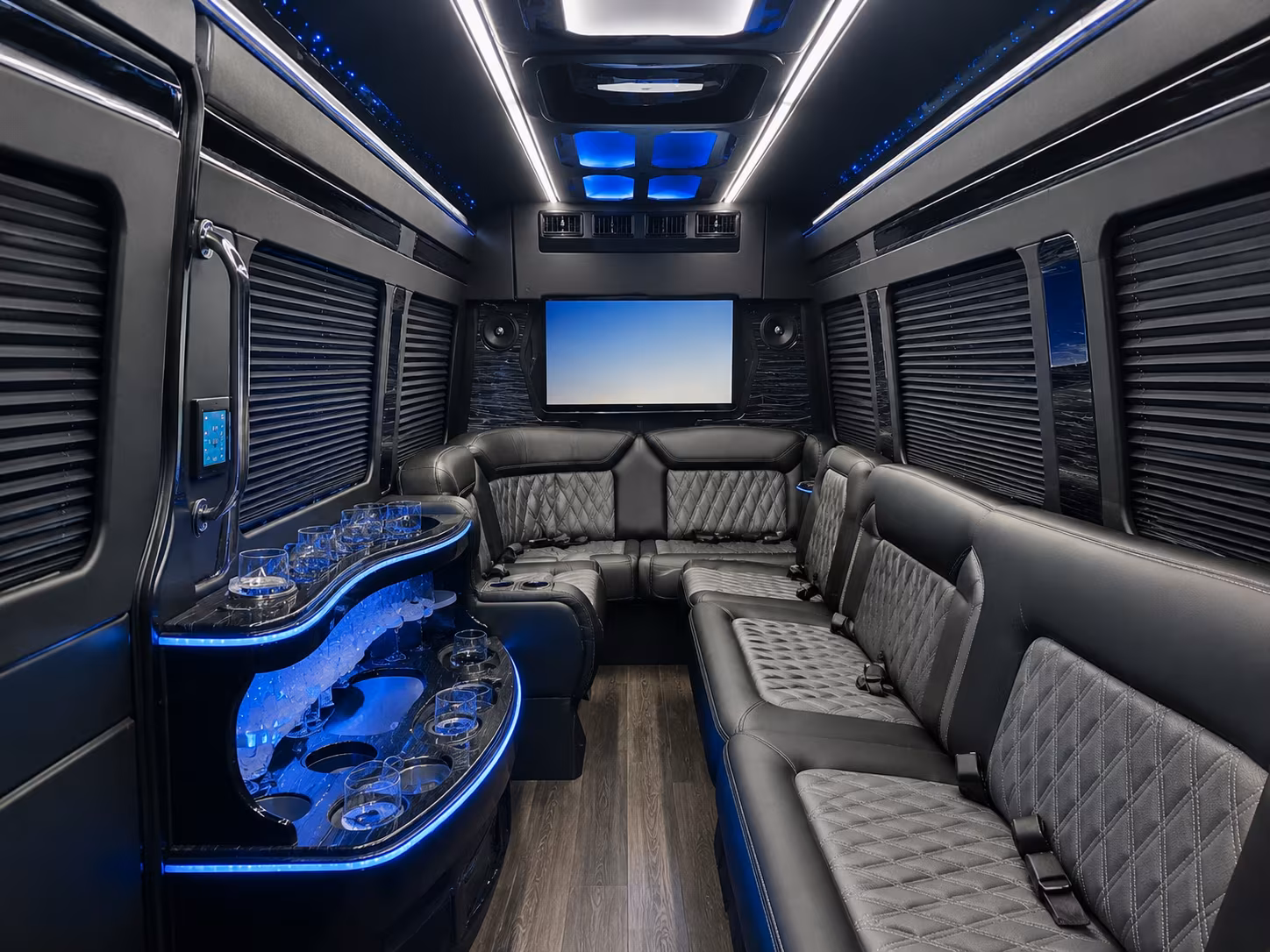 corporate event transportation to tropicana field and mahaffey theater