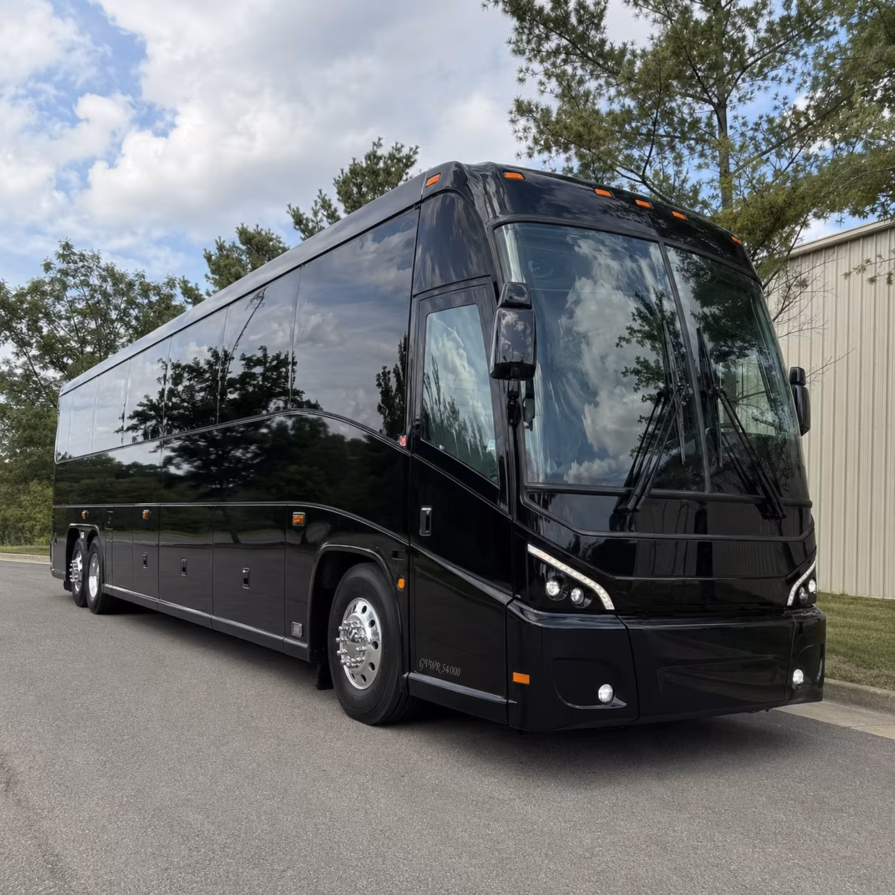finding the right bus size for your st pete team has never been easier